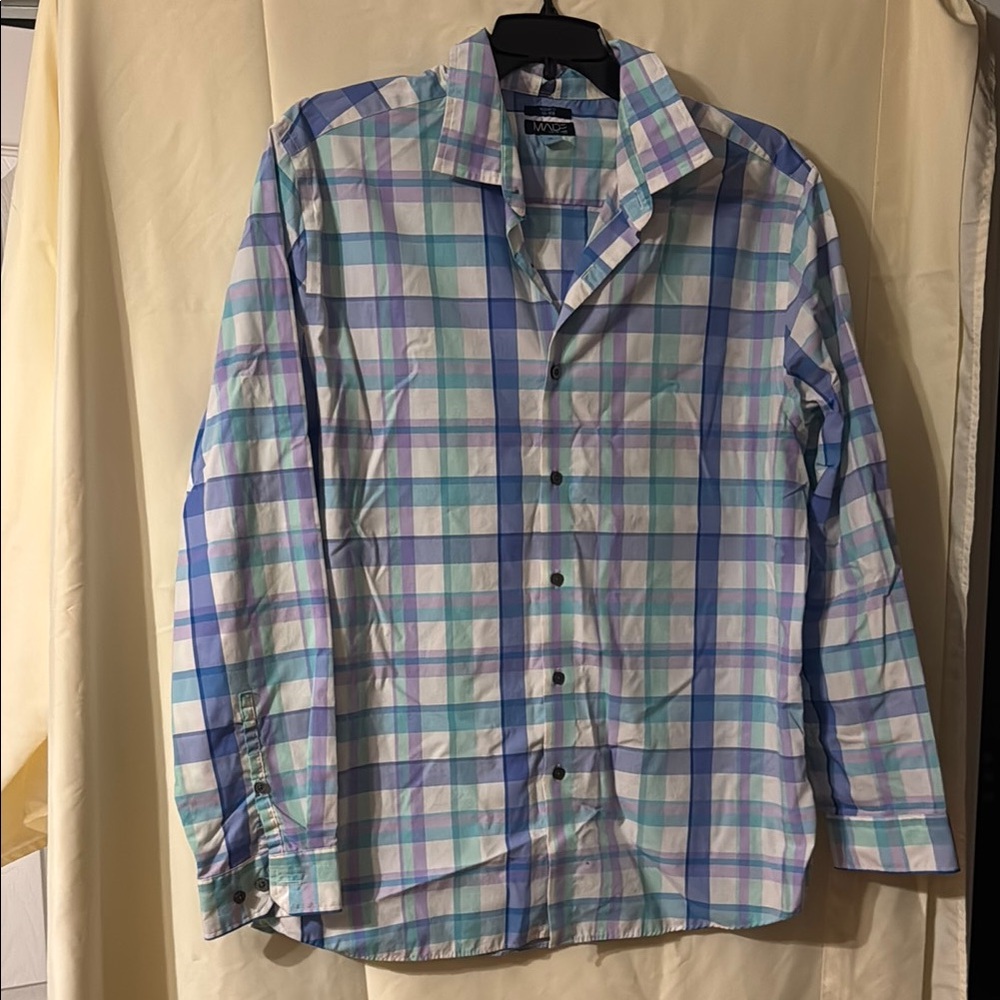 Made for Life Blue and Green Casual Button Down Shirt